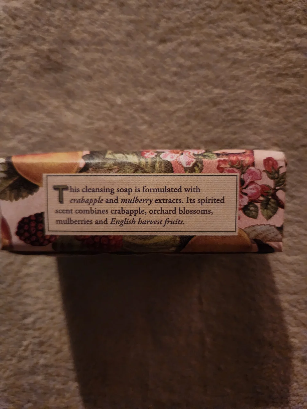 Crabapple & Mulberry Triple Milled Soap - Crabtree & Evelyn - Pink Floral